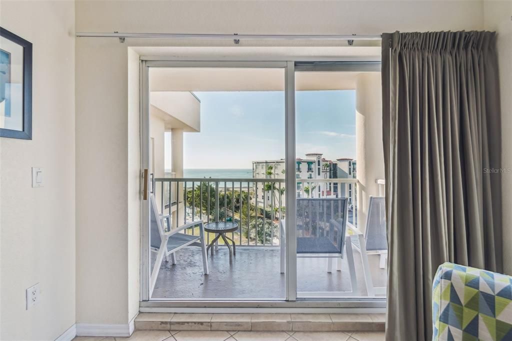 待售: $715,000 (2 贝兹, 2 浴室, 870 平方英尺)