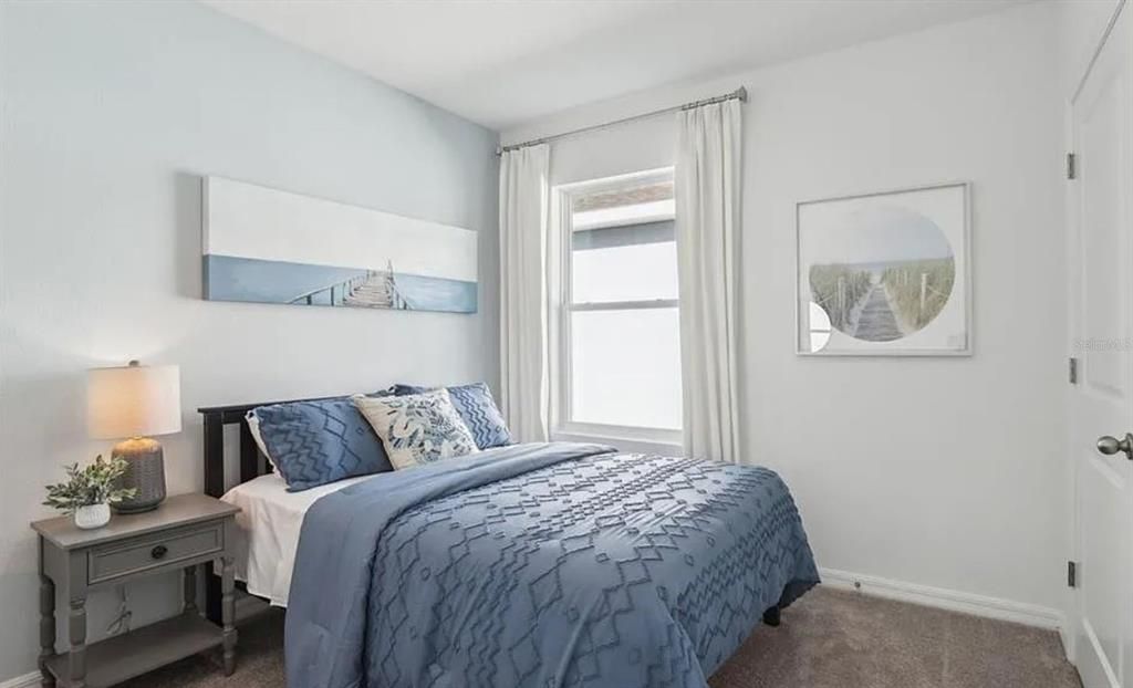 For Rent: $2,250 (3 beds, 2 baths, 1560 Square Feet)