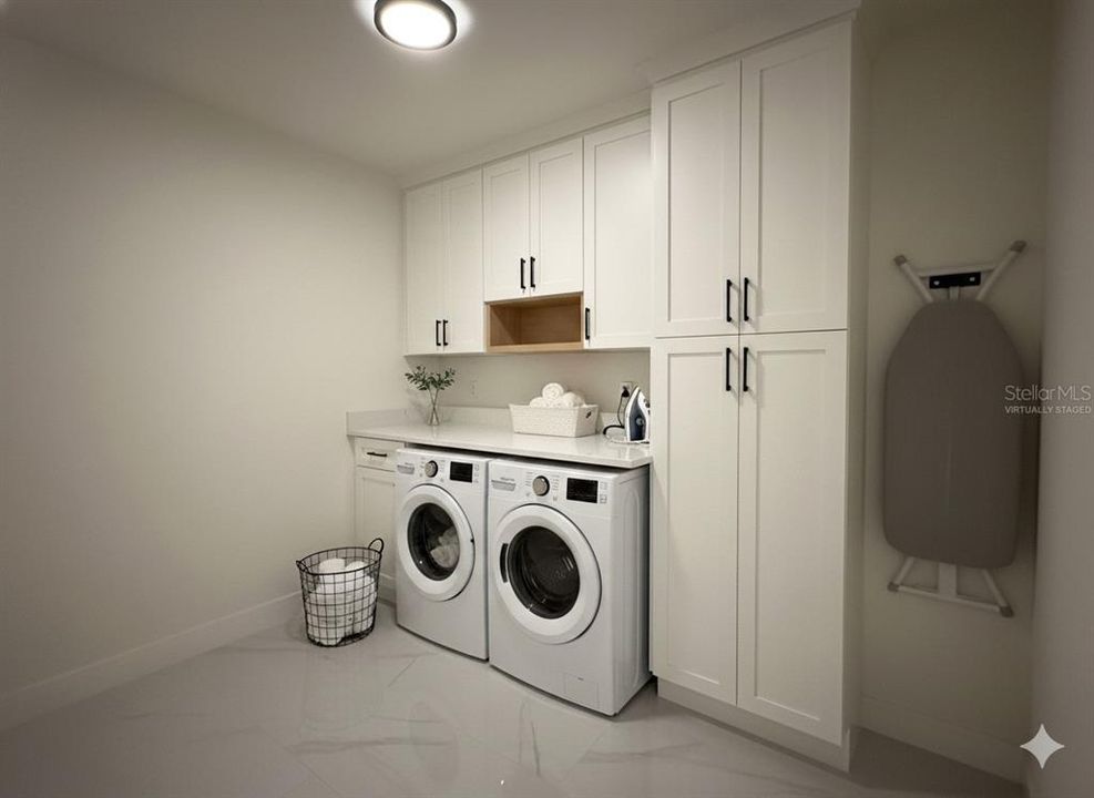 На продажу: $419,000 (4 спален, 3 ванн, 2153 Квадратных фут)