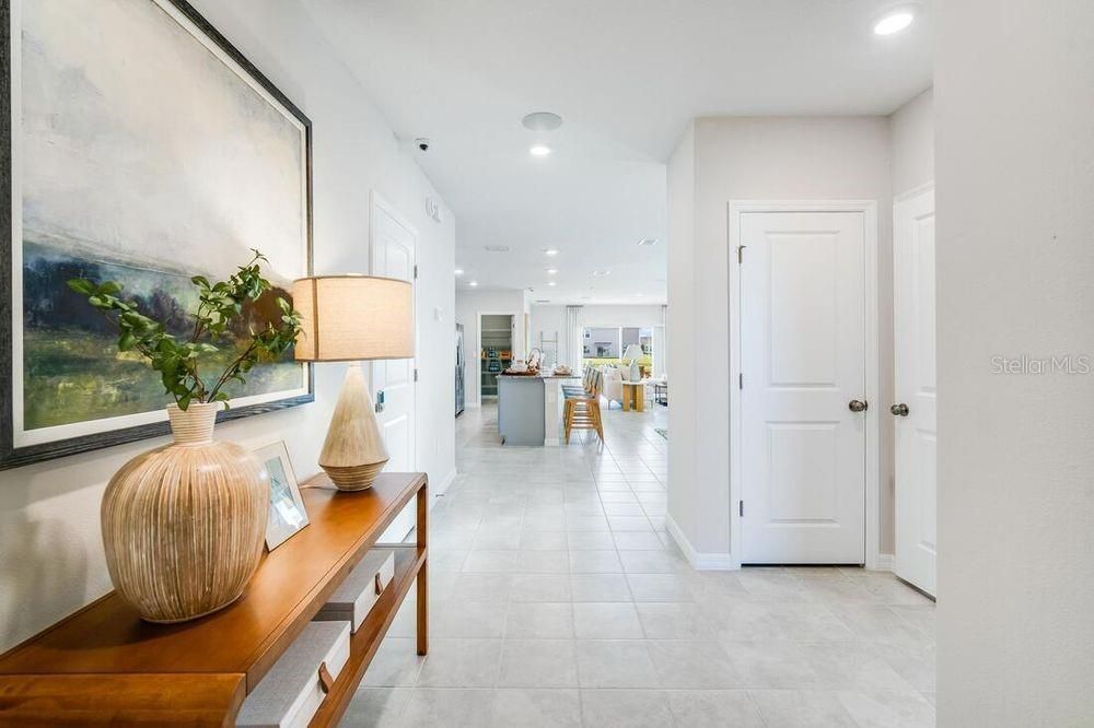 For Sale: $384,834 (4 beds, 3 baths, 2106 Square Feet)