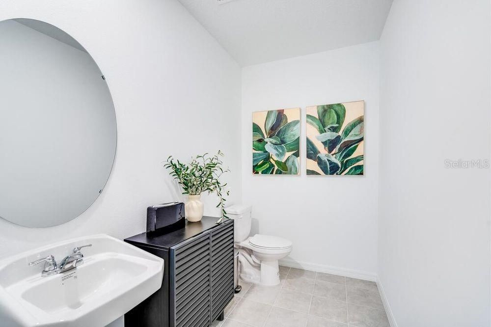 For Sale: $384,834 (4 beds, 3 baths, 2106 Square Feet)