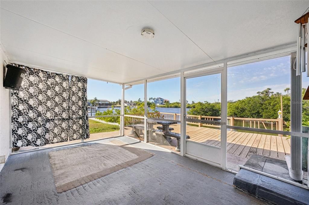 待售: $425,000 (3 贝兹, 2 浴室, 2275 平方英尺)