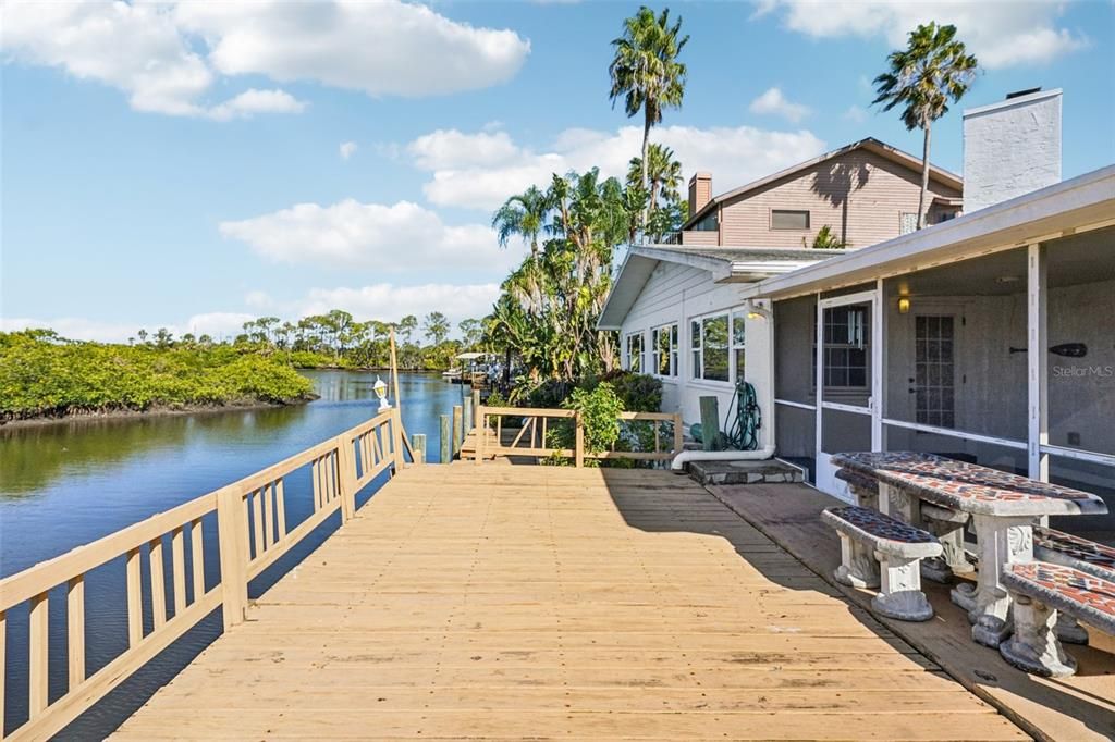 待售: $425,000 (3 贝兹, 2 浴室, 2275 平方英尺)