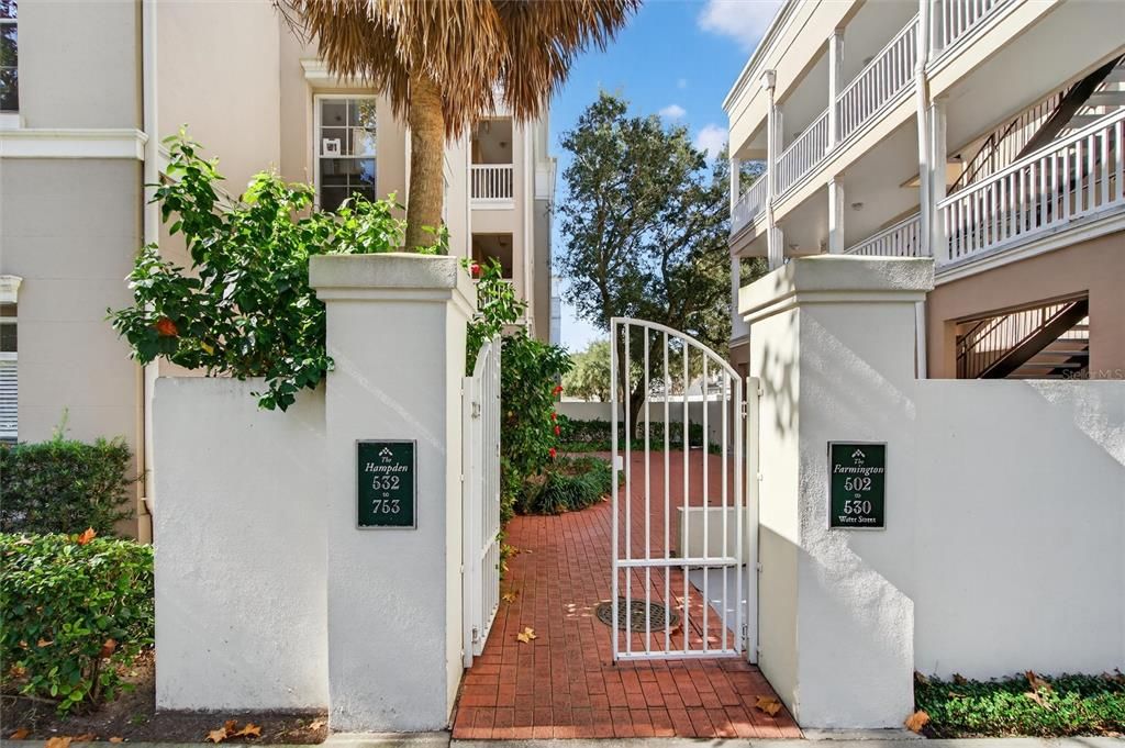 En Venta: $360,000 (1 camas, 1 baños, 1003 Pies cuadrados)