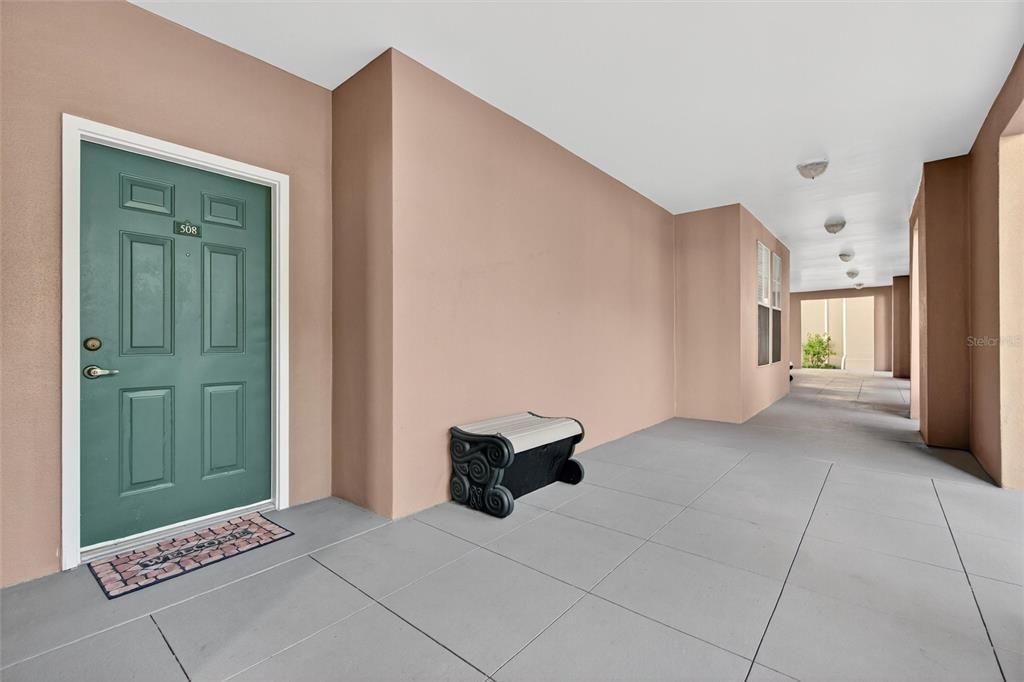 En Venta: $360,000 (1 camas, 1 baños, 1003 Pies cuadrados)