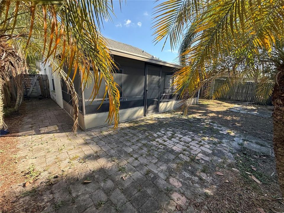 En Renta: $1,950 (3 camas, 2 baños, 1251 Pies cuadrados)