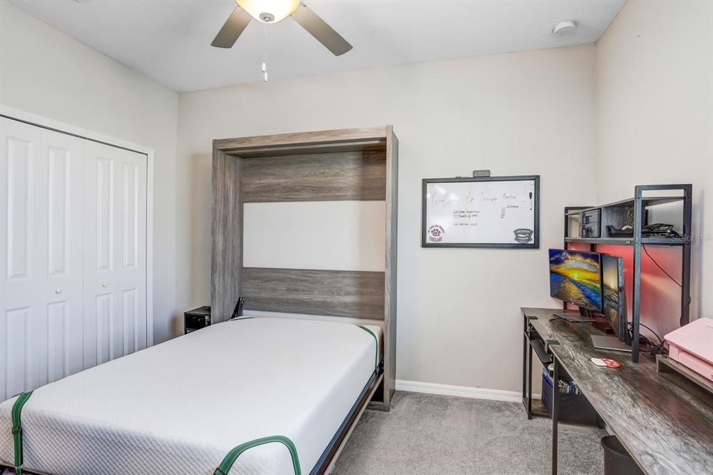 En Renta: $2,400 (3 camas, 2 baños, 1807 Pies cuadrados)