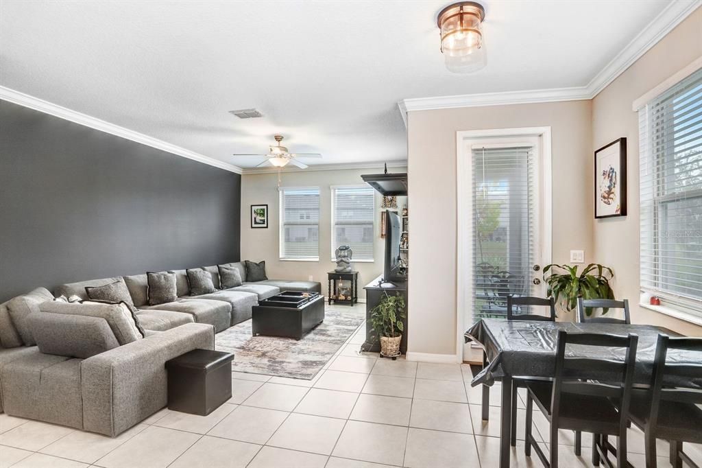 En Renta: $2,400 (3 camas, 2 baños, 1807 Pies cuadrados)