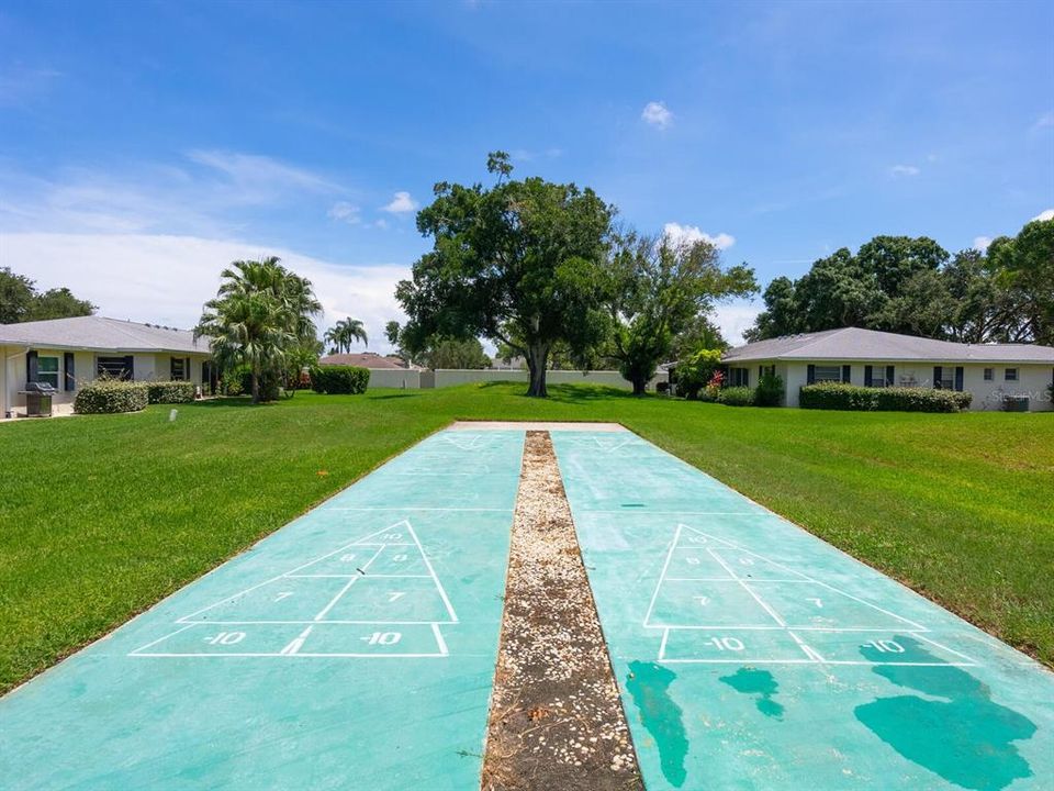 待售: $325,000 (2 贝兹, 2 浴室, 1794 平方英尺)