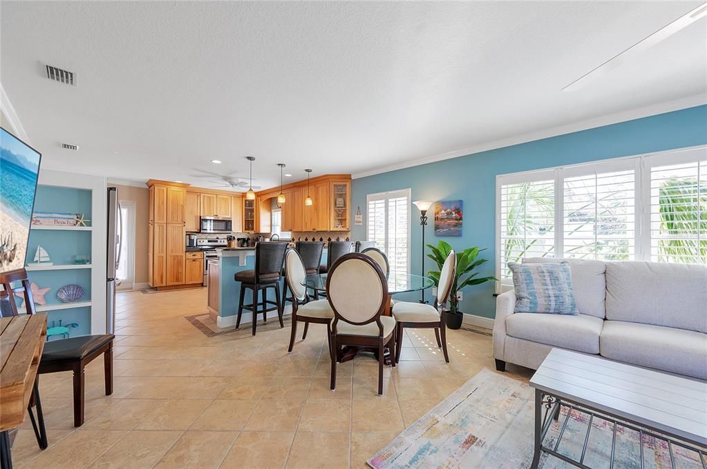 For Sale: $1,375,000 (3 beds, 2 baths, 1602 Square Feet)