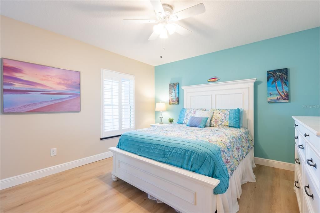 For Sale: $1,375,000 (3 beds, 2 baths, 1602 Square Feet)