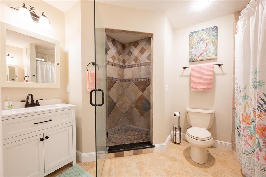 For Sale: $1,375,000 (3 beds, 2 baths, 1602 Square Feet)