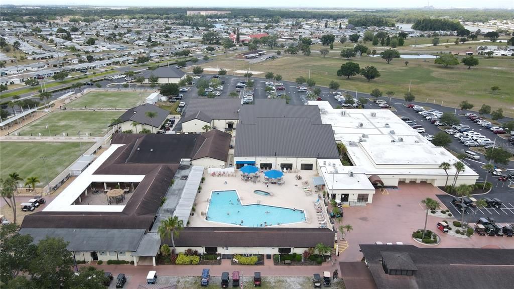 На продажу: $225,000 (2 спален, 2 ванн, 1393 Квадратных фут)