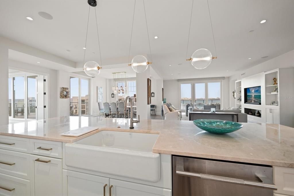 For Sale: $4,250,000 (3 beds, 3 baths, 3680 Square Feet)