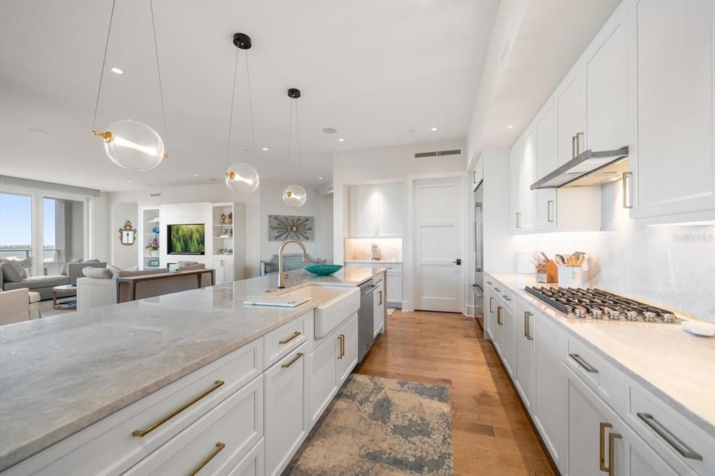 For Sale: $4,250,000 (3 beds, 3 baths, 3680 Square Feet)