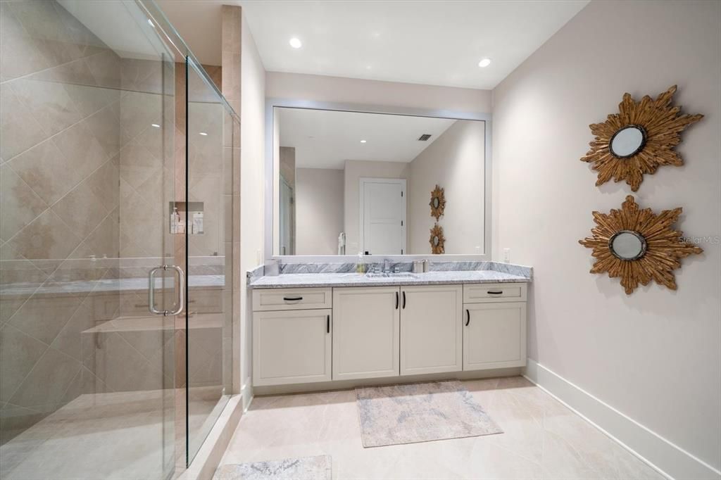 For Sale: $4,250,000 (3 beds, 3 baths, 3680 Square Feet)