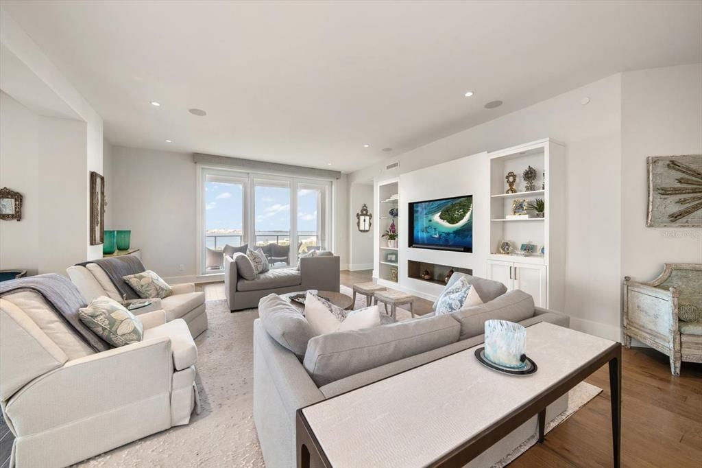 For Sale: $4,250,000 (3 beds, 3 baths, 3680 Square Feet)