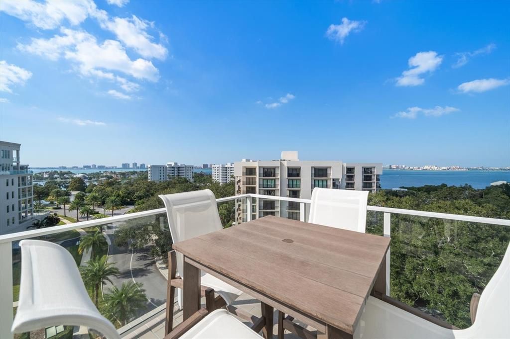 For Sale: $4,250,000 (3 beds, 3 baths, 3680 Square Feet)