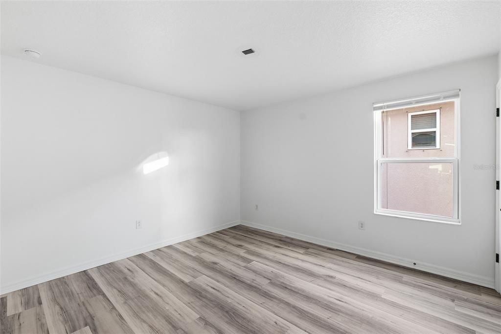 待售: $535,000 (4 贝兹, 2 浴室, 3553 平方英尺)