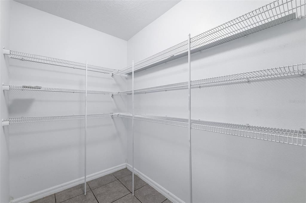 待售: $535,000 (4 贝兹, 2 浴室, 3553 平方英尺)