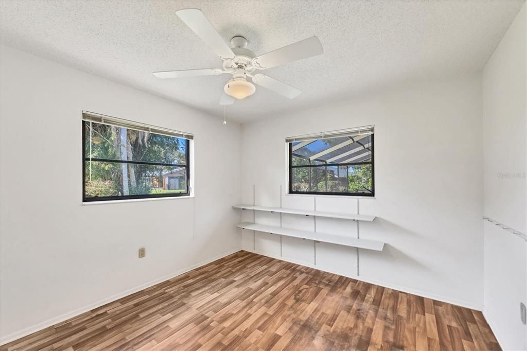 На продажу: $399,000 (3 спален, 2 ванн, 1911 Квадратных фут)