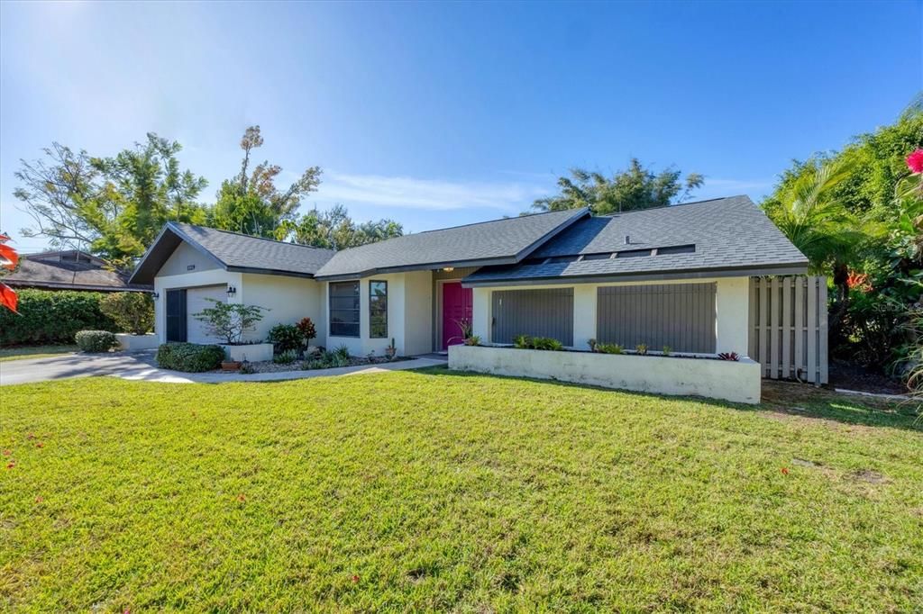 На продажу: $399,000 (3 спален, 2 ванн, 1911 Квадратных фут)