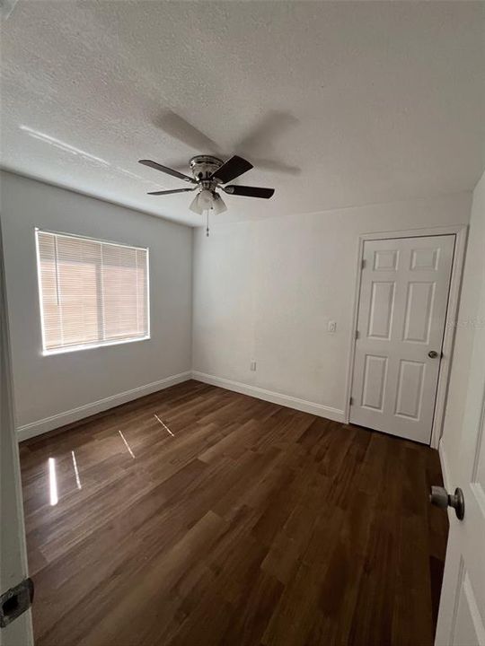 For Sale: $245,000 (3 beds, 2 baths, 1247 Square Feet)