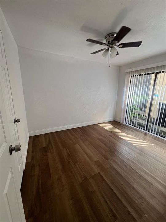 For Sale: $245,000 (3 beds, 2 baths, 1247 Square Feet)