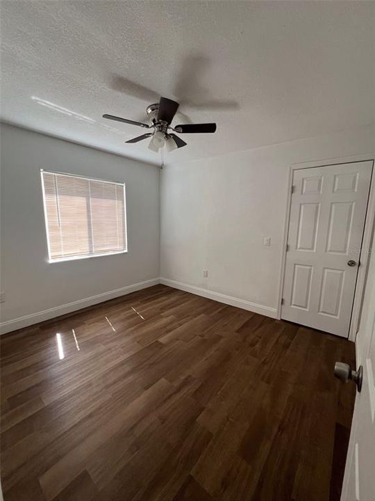 For Sale: $245,000 (3 beds, 2 baths, 1247 Square Feet)