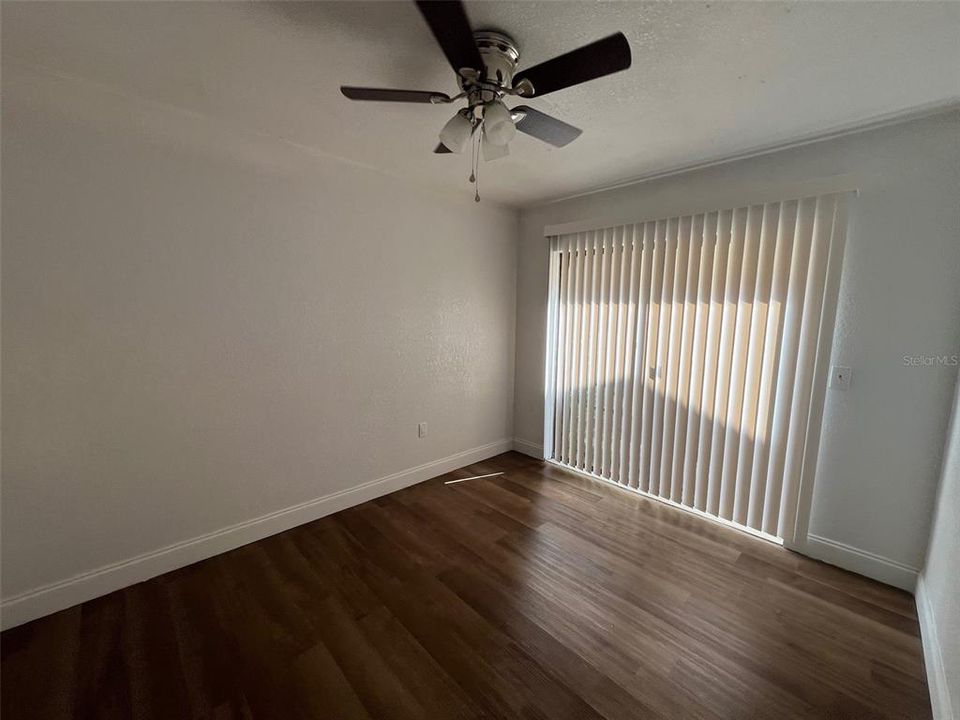 For Sale: $245,000 (3 beds, 2 baths, 1247 Square Feet)