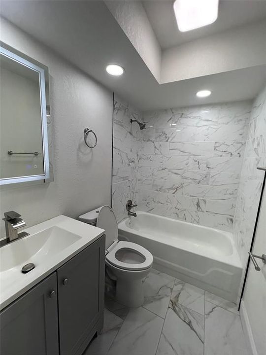 For Sale: $245,000 (3 beds, 2 baths, 1247 Square Feet)