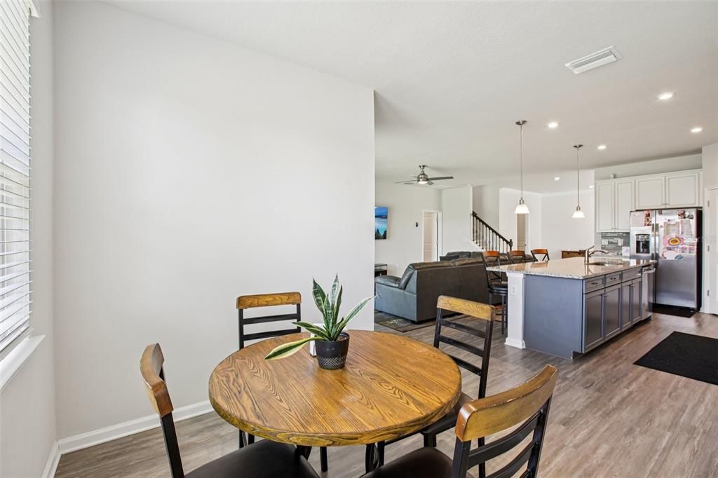 待售: $525,000 (5 贝兹, 3 浴室, 2906 平方英尺)