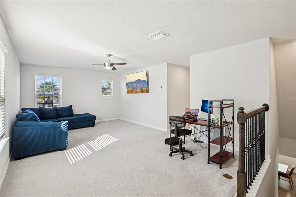 待售: $525,000 (5 贝兹, 3 浴室, 2906 平方英尺)