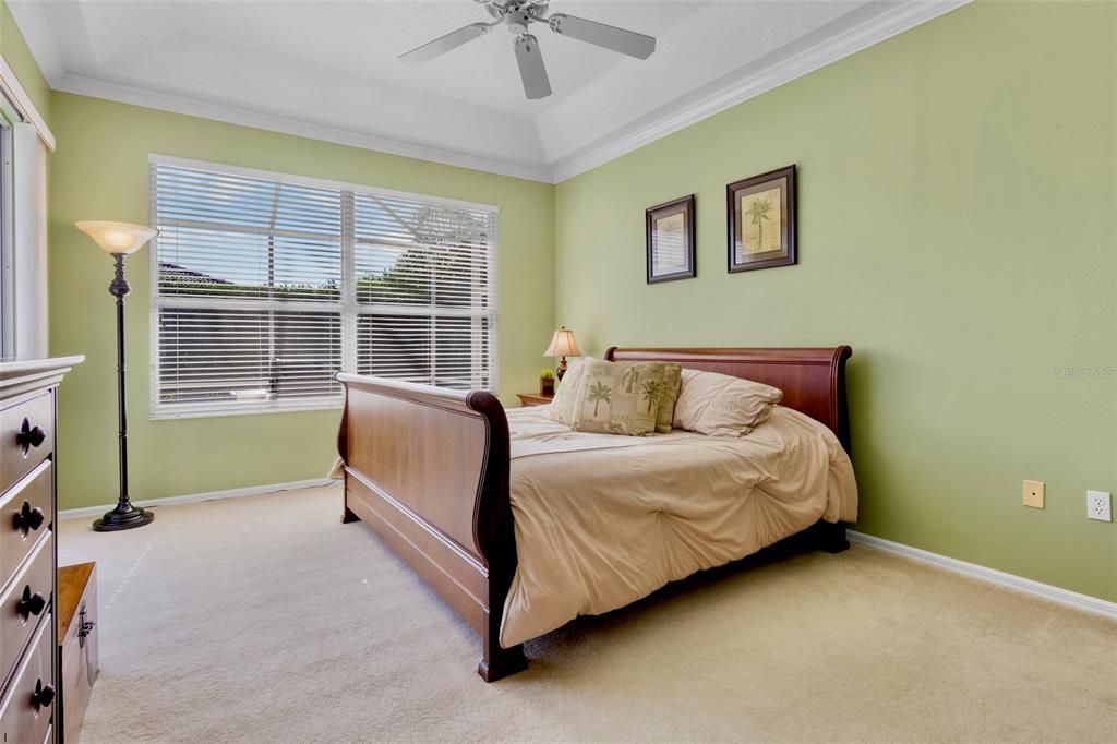 待售: $679,000 (4 贝兹, 3 浴室, 2491 平方英尺)