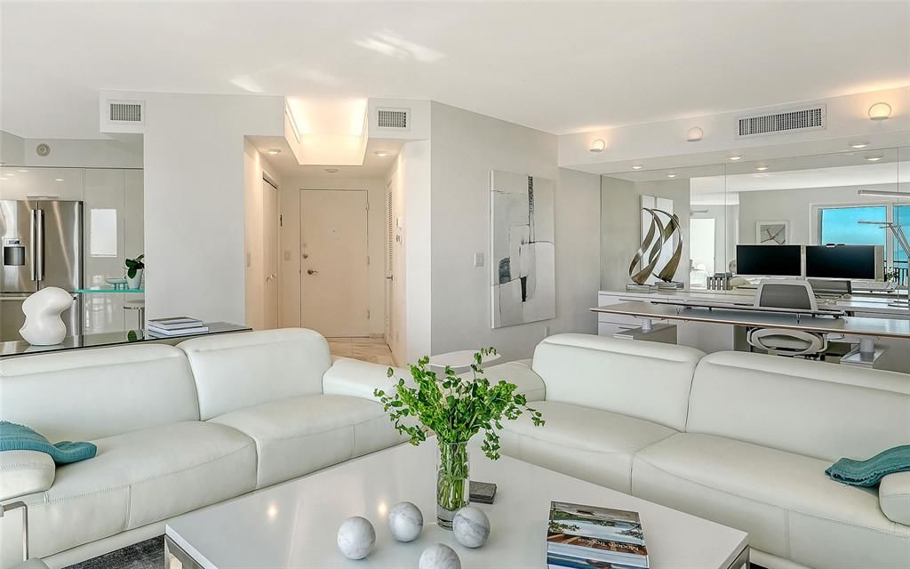 For Sale: $1,595,000 (2 beds, 2 baths, 1491 Square Feet)