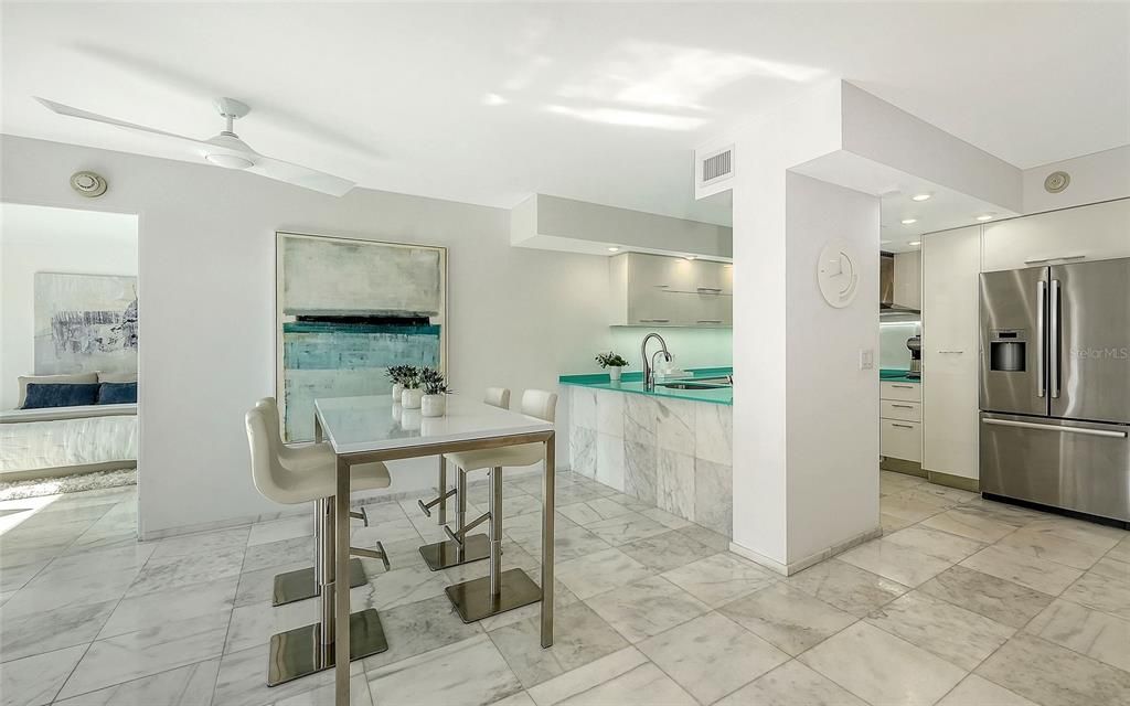 For Sale: $1,595,000 (2 beds, 2 baths, 1491 Square Feet)