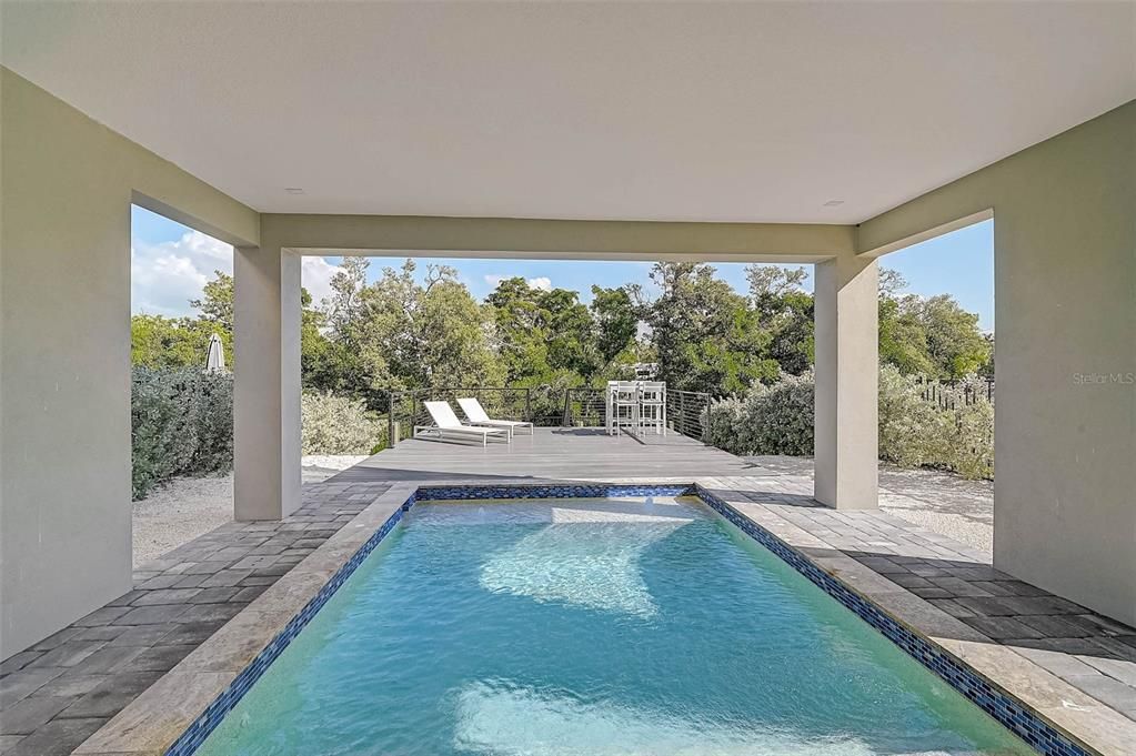 For Sale: $1,700,000 (3 beds, 2 baths, 1678 Square Feet)