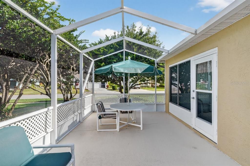 En Venta: $349,000 (3 camas, 2 baños, 1708 Pies cuadrados)