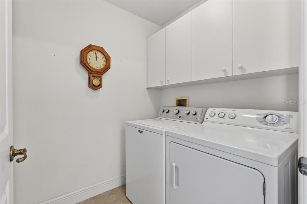 En Venta: $349,000 (3 camas, 2 baños, 1708 Pies cuadrados)