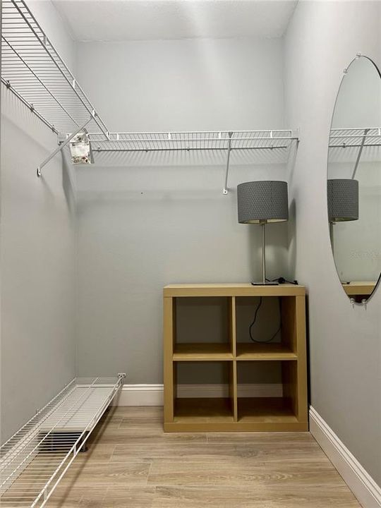 For Sale: $299,999 (3 beds, 2 baths, 1670 Square Feet)