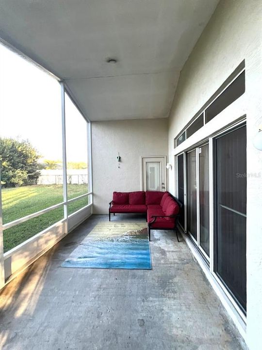 For Sale: $319,000 (3 beds, 2 baths, 1667 Square Feet)