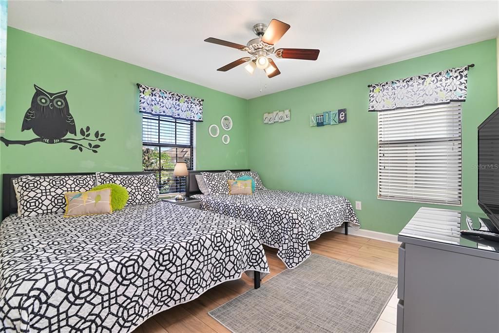 待售: $699,950 (9 贝兹, 5 浴室, 3909 平方英尺)