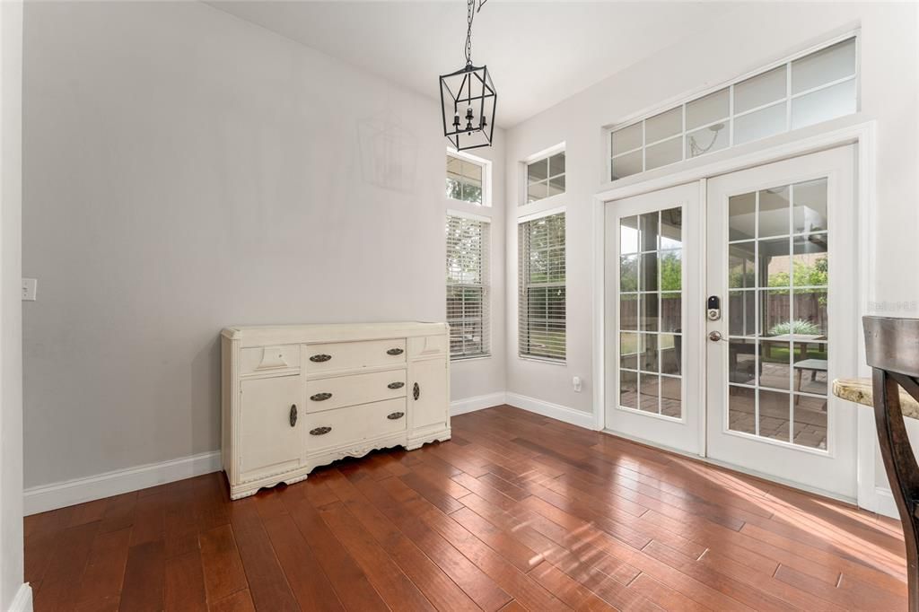 Active With Contract: $489,000 (4 beds, 2 baths, 2553 Square Feet)