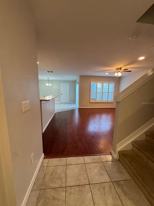 В аренду: $2,050 (3 спален, 2 ванн, 1634 Квадратных фут)