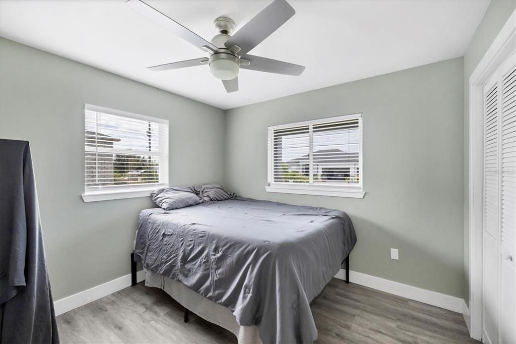 For Sale: $525,000 (3 beds, 2 baths, 1382 Square Feet)