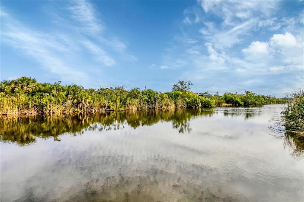 For Sale: $525,000 (3 beds, 2 baths, 1382 Square Feet)