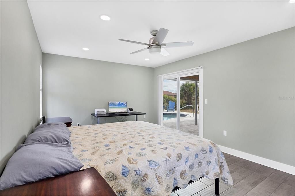 For Sale: $525,000 (3 beds, 2 baths, 1382 Square Feet)