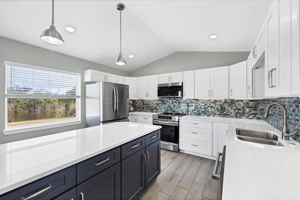 For Sale: $525,000 (3 beds, 2 baths, 1382 Square Feet)