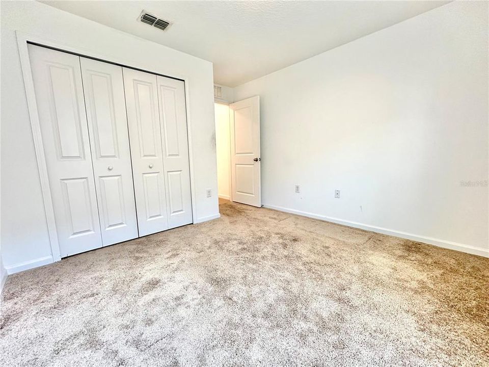 En Renta: $2,000 (4 camas, 2 baños, 1600 Pies cuadrados)