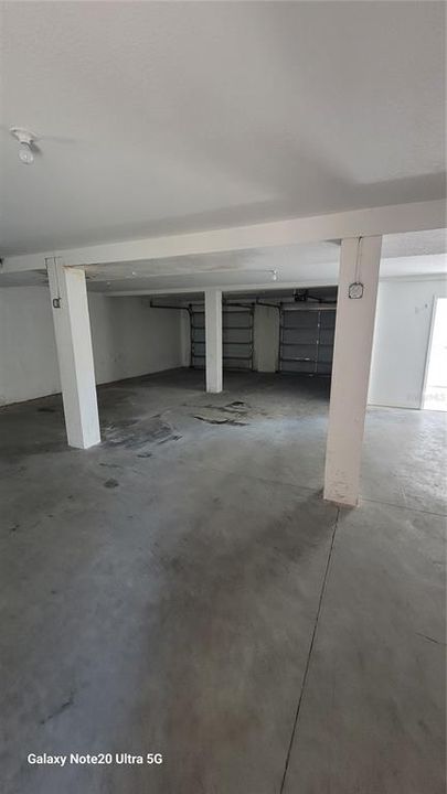 For Rent: $1,800 (3 beds, 2 baths, 1424 Square Feet)